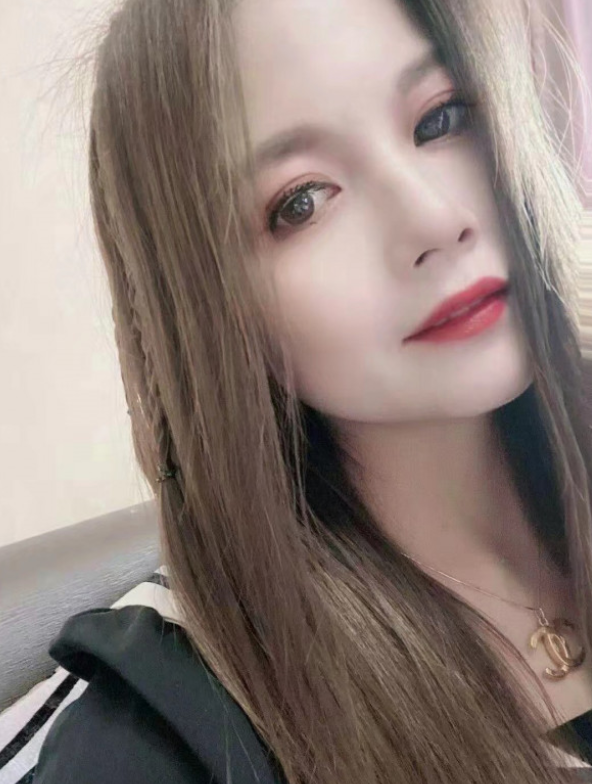 水磨沟区 小美人